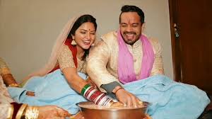 Gaurav Taneja Wife Ritu Taneja