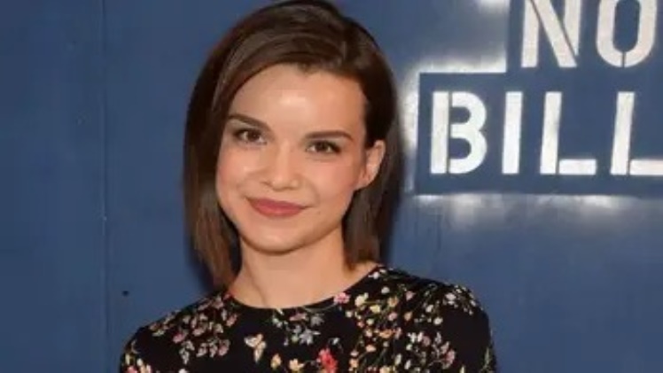 Ingrid Nilsen (Youtuber) Biography, Net Worth, Age, Height, Wife & More